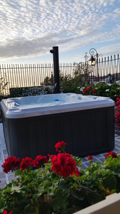 Casa Jacinta Con Jacuzzi Pensionat Costa Adeje  Eksteriør billede